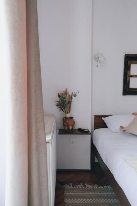 Vista Studio Brasov In The Heart Of The Old City Center Exterior photo